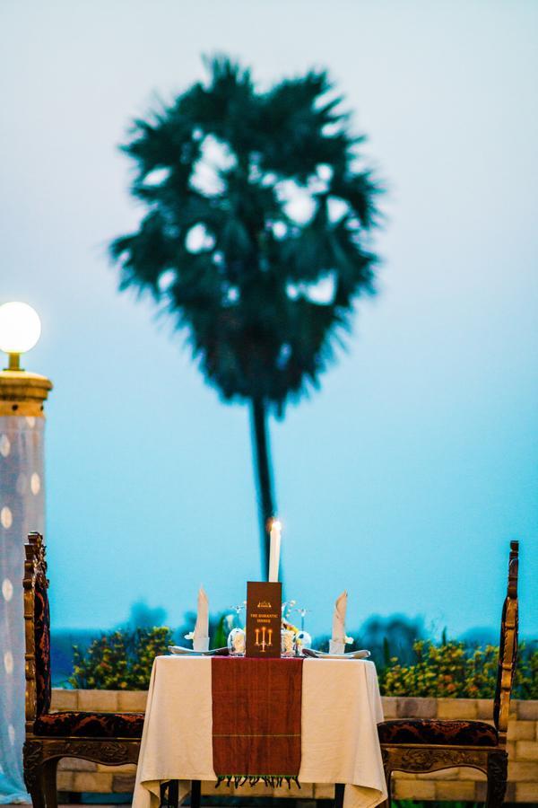 โมเดล เรสซิเดนซ์ แอนด์ สปา Hotel เสียมราฐ ภายนอก รูปภาพ
